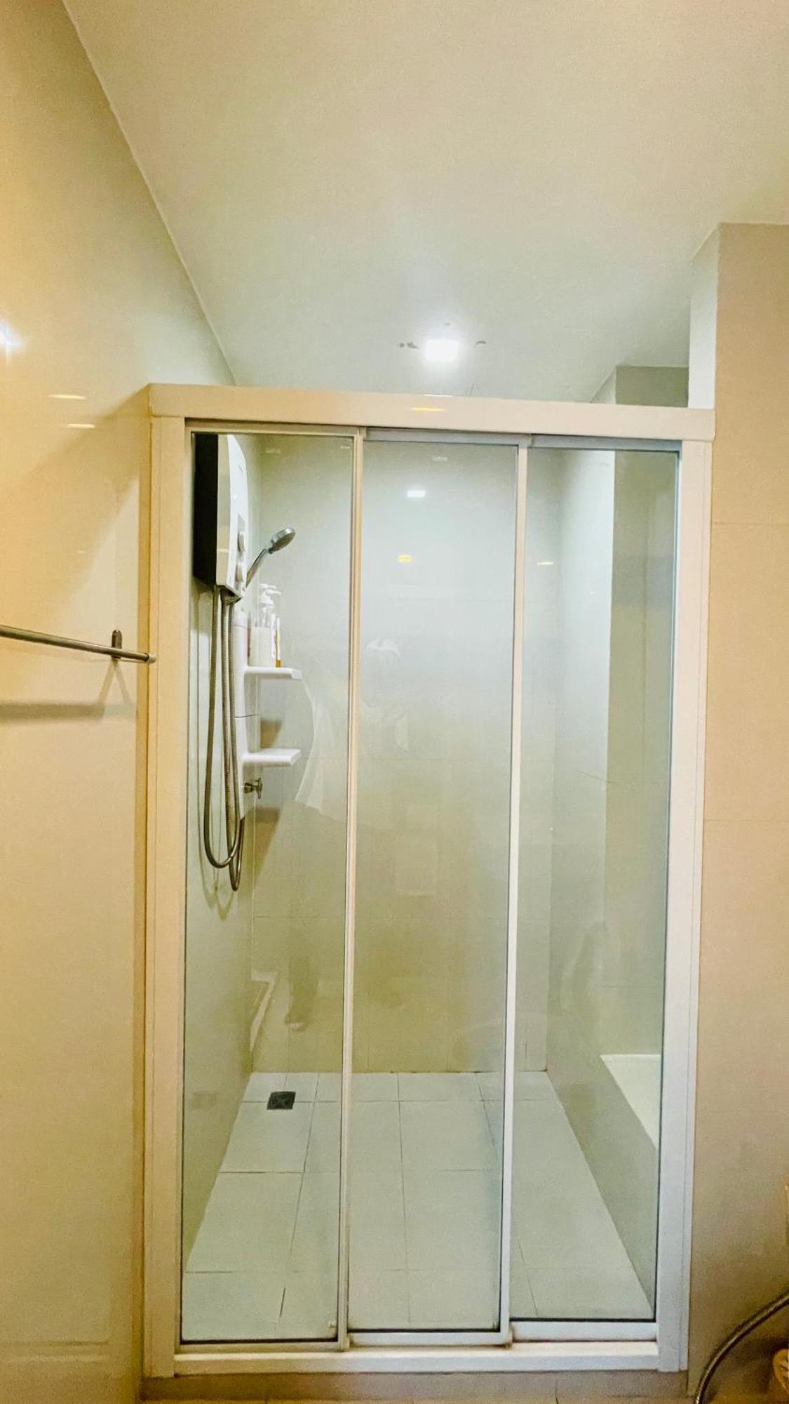 The Base 1 Bed 1 Bath Apartamento Pattaya Exterior foto